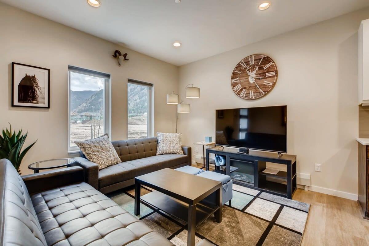Elbert'S Escape Sleeps 8 Lakefront Views Georgetown Exterior photo